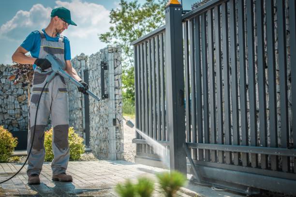 Best Animal Enclosure Cleaning  in Napa, CA